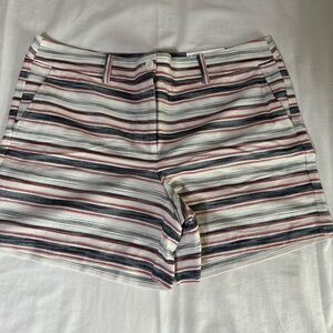 NWT Ann Taylor Loft Outlet Short Sz 14 Blue/WhiteTextured Tab Button Flat Front